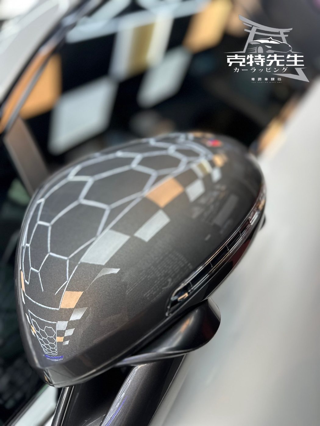 Macan 後照鏡 TPU 防護完工