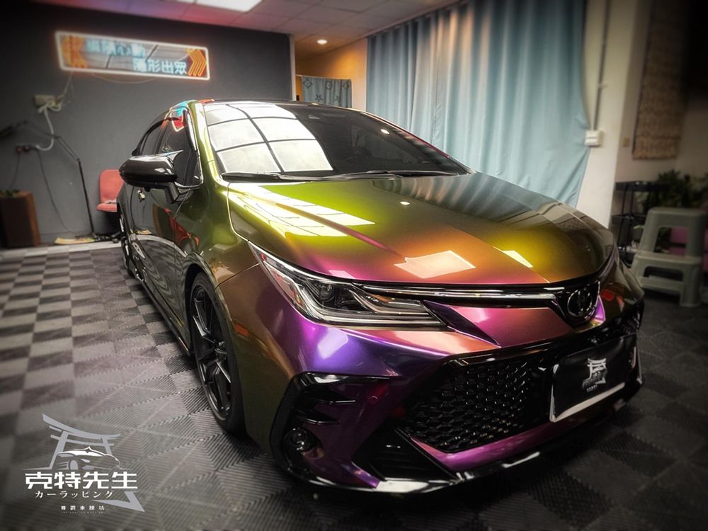 Toyota Altis 變色龍綠紫全車改色膜